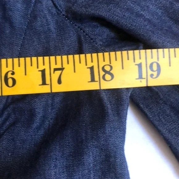 Kate Hill Women’s Light Weight Cotton Blue Denim Cropped Blazer/Jacket Size 10P - Picture 13 of 16